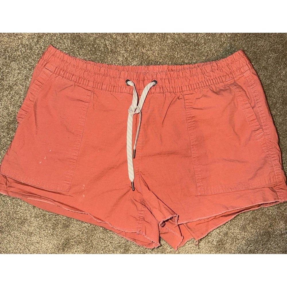 Vuori shorts terra cotta color hiking outdoor shorts